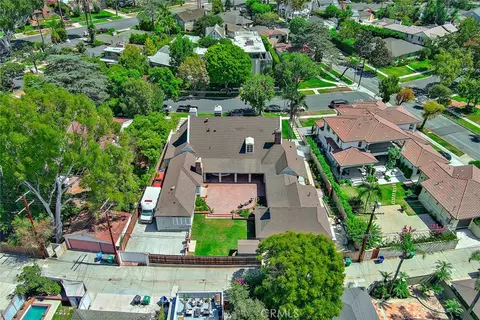 View/Area - 4217 Cedar Ave, Long Beach, CA 90807 photo 2 of 5