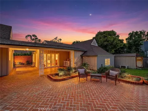 Exterior - 4217 Cedar Ave, Long Beach, CA 90807 photo 6 of 15