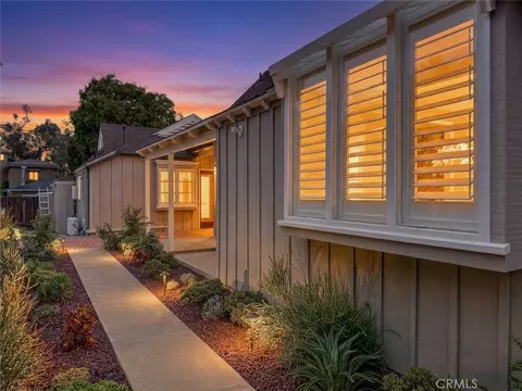 Exterior - 4217 Cedar Ave, Long Beach, CA 90807 photo 11 of 15