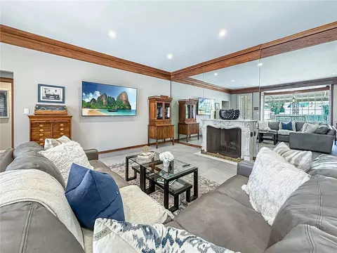 Living - 4217 Cedar Ave, Long Beach, CA 90807 photo 2 of 2