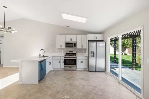 Kitchen - 3304 E Avenue K4, Lancaster, CA 93535 photo 1 of 3