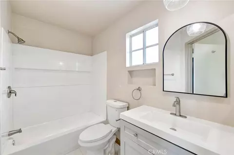 Bath - 7420 Corbin Ave #8, Reseda, CA 91335 photo 2 of 5