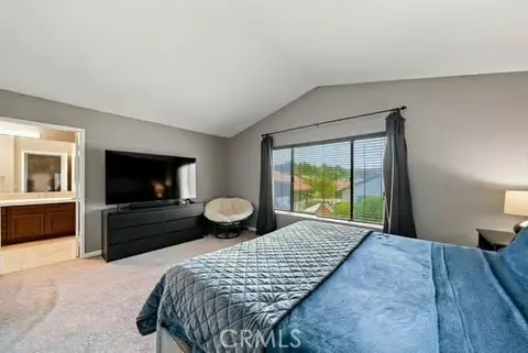 Bedroom - 20416 Maroge Cir, Saugus, CA 91350 photo 3 of 5