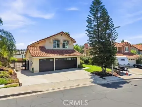 Exterior - 20416 Maroge Cir, Saugus, CA 91350 photo 3 of 11