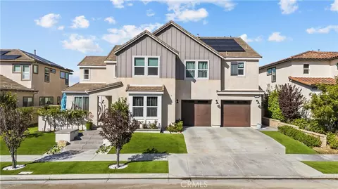 18731 Juniper Springs Dr, Canyon Country, CA 91387