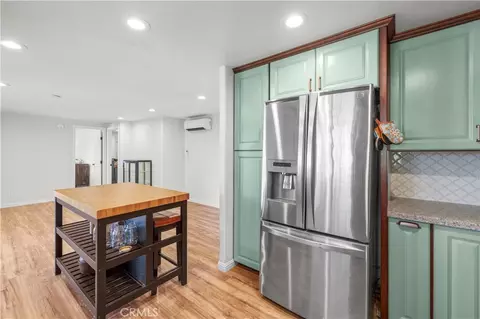 Kitchen - 31757 Indian Oak Rd, Acton, CA 93510 photo 4 of 5