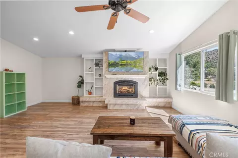 Living - 31757 Indian Oak Rd, Acton, CA 93510 photo 1 of 5