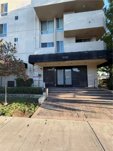 19350 Sherman Way #138, Reseda, CA 91335