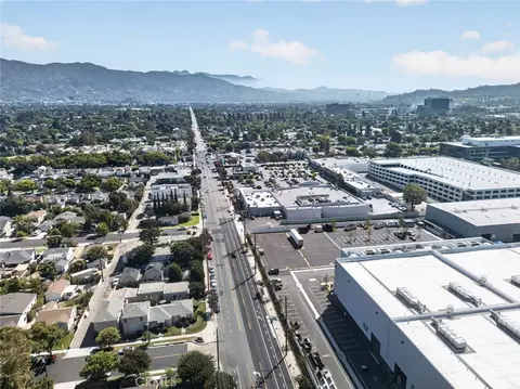 View/Area - 600 N Maple St, Burbank, CA 91505 photo 17 of 19