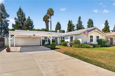 23032 Cohasset St, West Hills, CA 91307