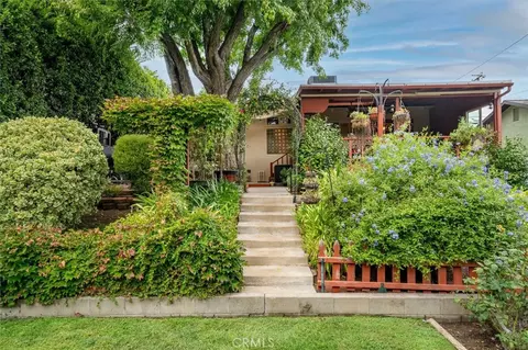 Exterior - 25068 Wheeler Rd, Newhall, CA 91321 photo 7 of 12