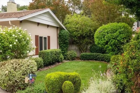 Exterior - 25068 Wheeler Rd, Newhall, CA 91321 photo 3 of 12