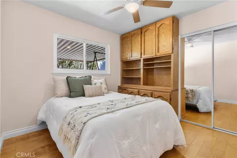 Bedroom - 21153 Winterset Dr, Saugus, CA 91350 photo 2 of 7