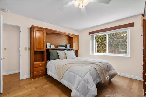 Bedroom - 21153 Winterset Dr, Saugus, CA 91350 photo 7 of 7