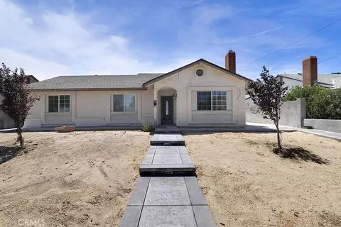 Exterior - 1108 E Lancaster, Lancaster, CA 93535 photo 1 of 12