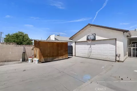 Exterior - 1108 E Lancaster, Lancaster, CA 93535 photo 11 of 12