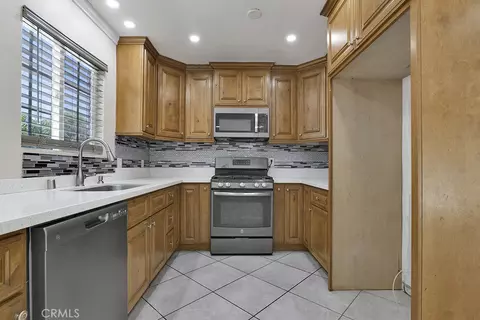 Kitchen - 1108 E Lancaster, Lancaster, CA 93535 photo 1 of 2