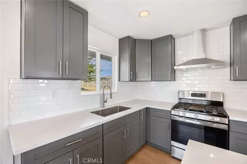 Kitchen - 38997 164th E, Lake Los Angeles, CA 93591 photo 5 of 7