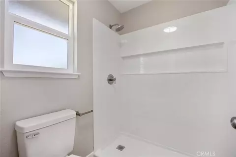 Bath - 38997 164th E, Lake Los Angeles, CA 93591 photo 1 of 2