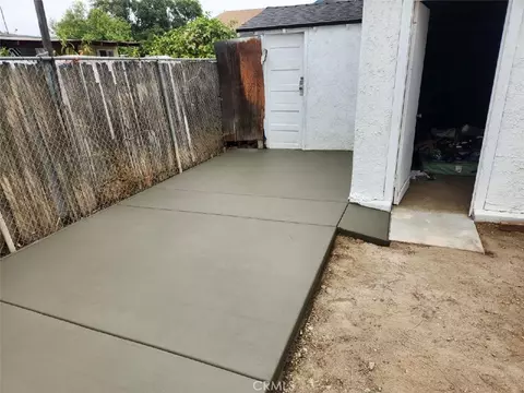 Exterior - 3395 Franklin Ave, Riverside, CA 92507 photo 12 of 13