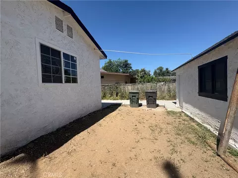 Exterior - 3395 Franklin Ave, Riverside, CA 92507 photo 4 of 13