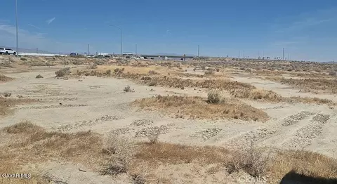 0 W 21 St, Lancaster, CA 93536 photo 5
