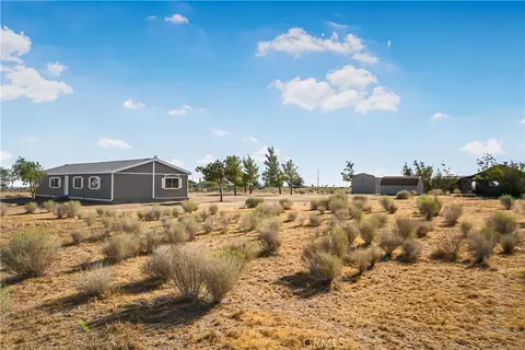 13073 Arizona, Phelan, CA 92371 photo 29