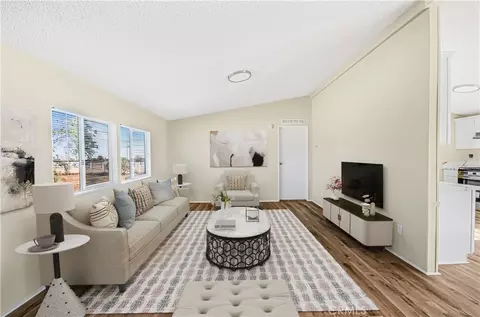 13073 Arizona, Phelan, CA 92371 photo 3