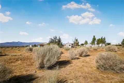 13073 Arizona, Phelan, CA 92371 photo 33