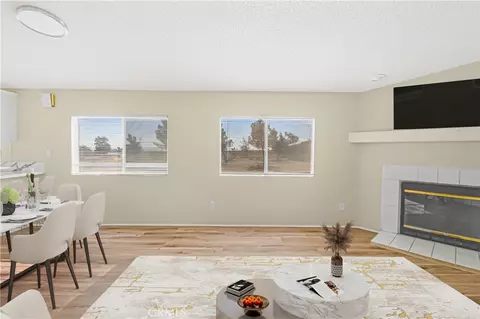 13073 Arizona, Phelan, CA 92371 photo 9