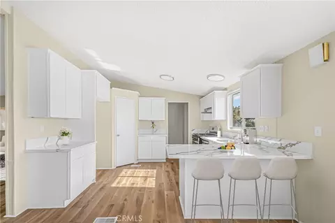 13073 Arizona, Phelan, CA 92371 photo 6
