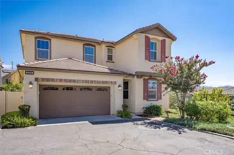Exterior - 22038 Windham Way, Saugus, CA 91350 photo 1 of 7