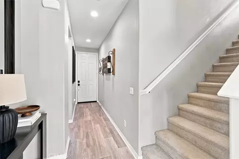 Entry Way - 22038 Windham Way, Saugus, CA 91350 photo 2 of 5
