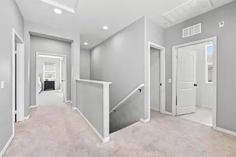 Entry Way - 22038 Windham Way, Saugus, CA 91350 photo 3 of 5