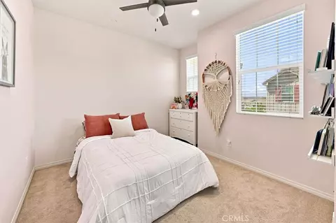Bedroom - 22038 Windham Way, Saugus, CA 91350 photo 4 of 6