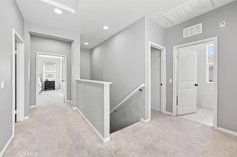 Entry Way - 22038 Windham Way, Saugus, CA 91350 photo 3 of 5