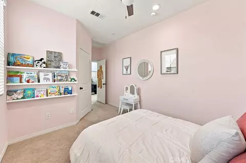 Bedroom - 22038 Windham Way, Saugus, CA 91350 photo 5 of 6