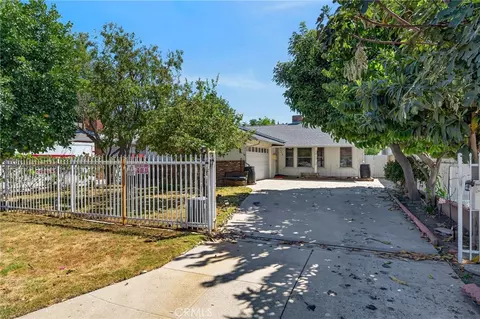 Exterior - 7238 Balcom Ave, Reseda, CA 91335 photo 6 of 6