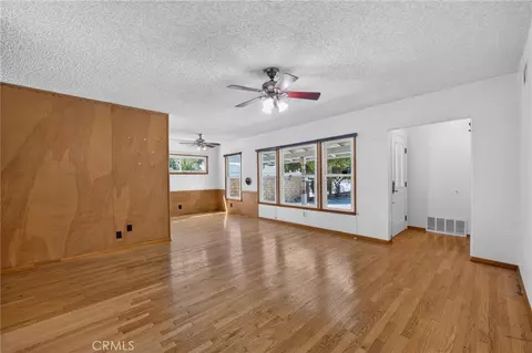 Living - 7238 Balcom Ave, Reseda, CA 91335 photo 3 of 8