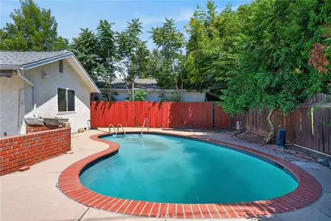 Exterior - 7238 Balcom Ave, Reseda, CA 91335 photo 2 of 6