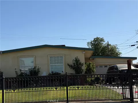 2601 Dore Dr, Bakersfield, CA 93304
