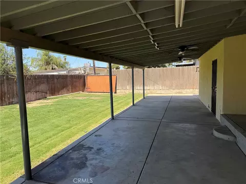 Exterior - 2601 Dore Dr, Bakersfield, CA 93304 photo 6 of 8