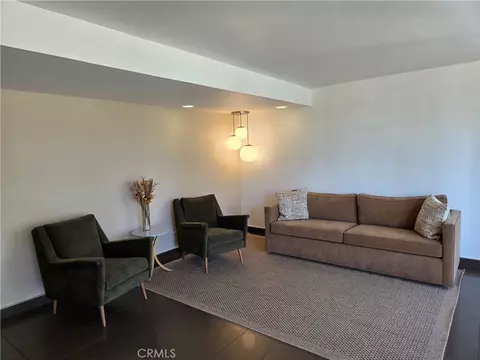 601 E Del Mar Blvd, Pasadena, CA 91101 photo 2