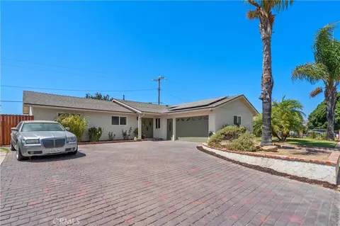 Exterior - 789 Hudspeth St, Simi Valley, CA 93065 photo 2 of 10