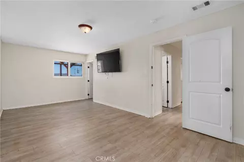 Living - 789 Hudspeth St, Simi Valley, CA 93065 photo 5 of 5