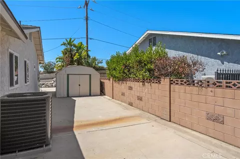 Exterior - 789 Hudspeth St, Simi Valley, CA 93065 photo 7 of 10