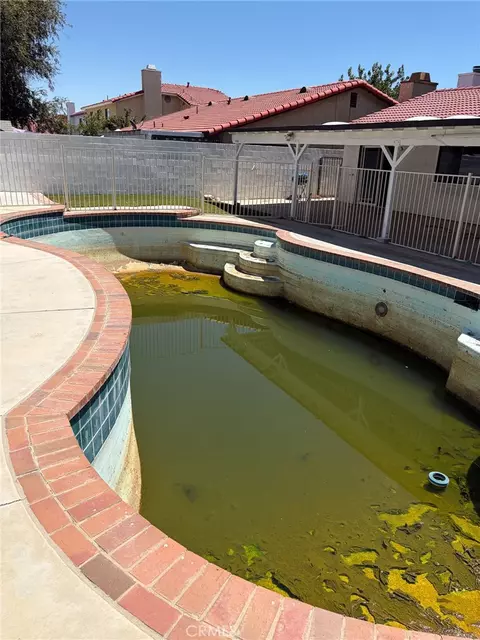 1255 Herzel Ave, Lancaster, CA 93535 photo 7