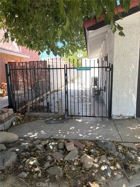 1255 Herzel Ave, Lancaster, CA 93535 photo 8