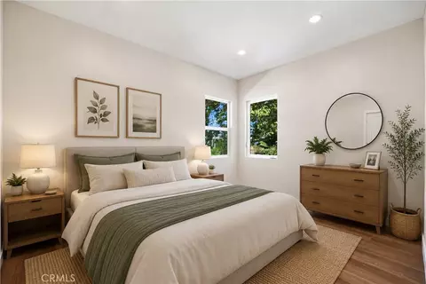 Bedroom - 10512 Samoa Ave, Tujunga, CA 91042 photo 3 of 7
