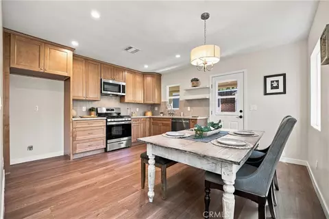 Dining - 10512 Samoa Ave, Tujunga, CA 91042 photo 1 of 2